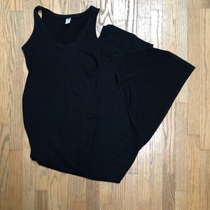 XS Old Navy Maternity Dress (Long)